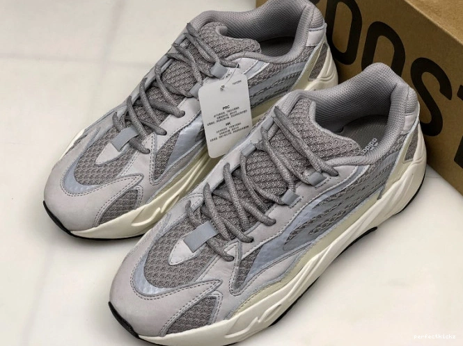 Static V2 Boost EF2829 Yeezy 700 Adidas 0712